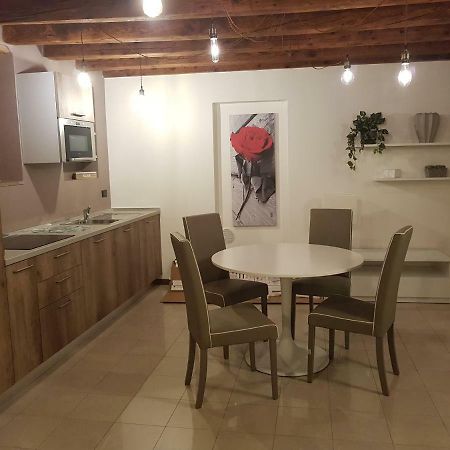 Appartement Casa Rossella à Vérone Extérieur photo