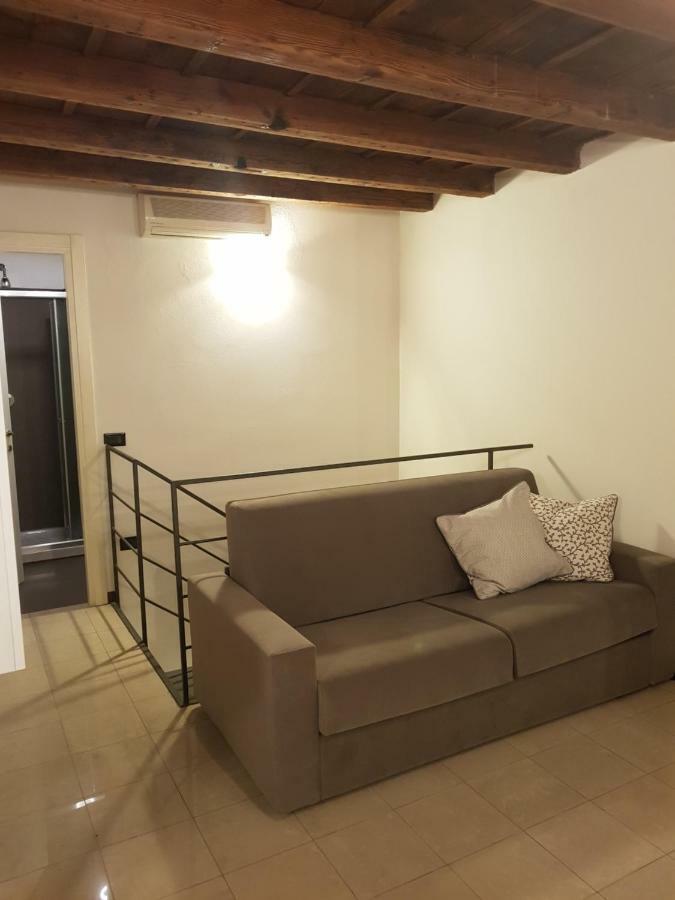 Appartement Casa Rossella à Vérone Extérieur photo