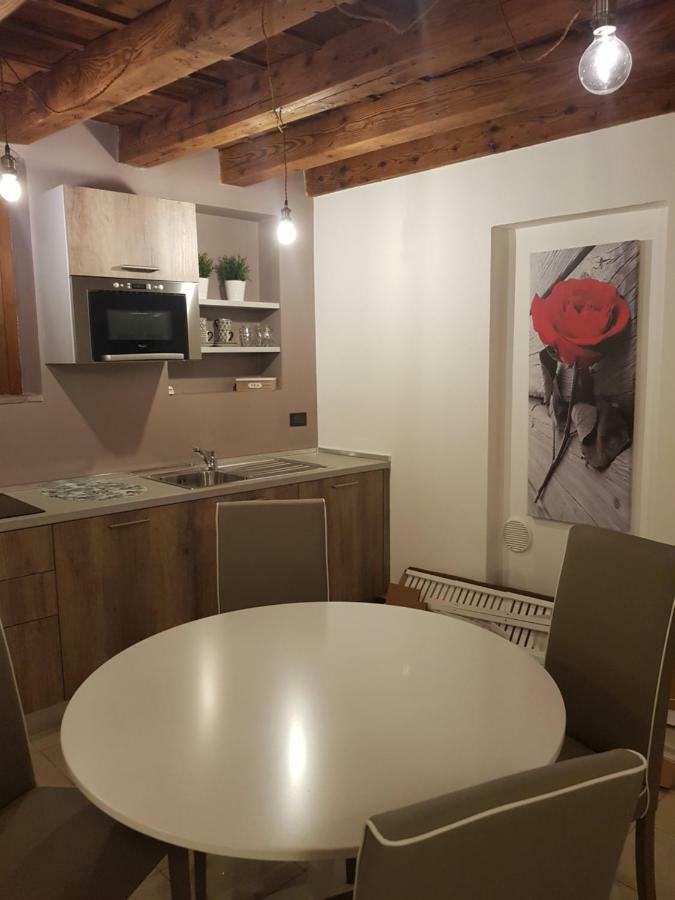 Appartement Casa Rossella à Vérone Extérieur photo